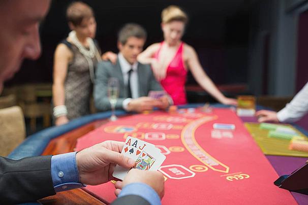 Khám phá cách chơi game đánh bài miễn phí hiệu quả nhất hiện nay